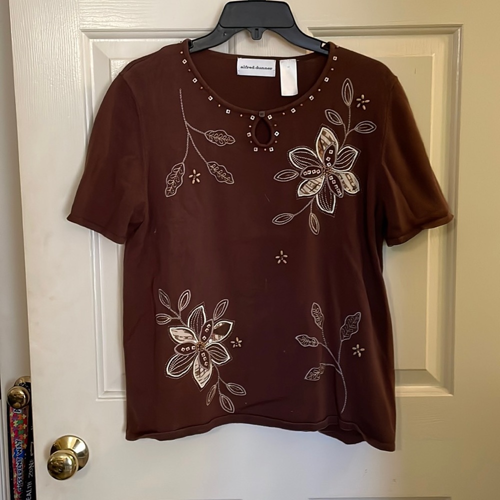 Alfred Dunner brown sweater